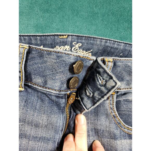 American Eagle Jeans Size 6 Womens Blue Stretch Mid Rise Boho Artist Flared - Picture 5 of 13